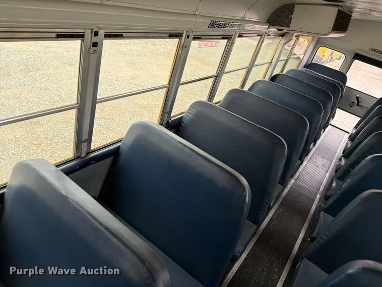 image for item FC0006 2005 Thomas school bus
