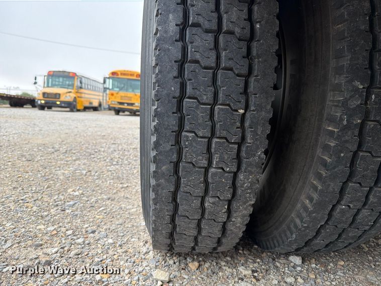 image for item FC0006 2005 Thomas school bus