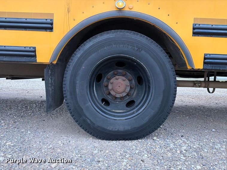 image for item FC0006 2005 Thomas school bus