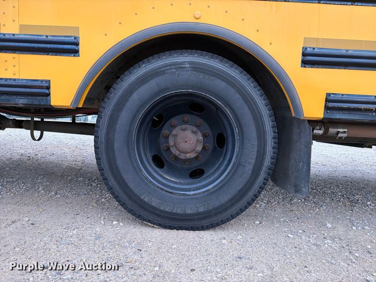 image for item FC0006 2005 Thomas school bus