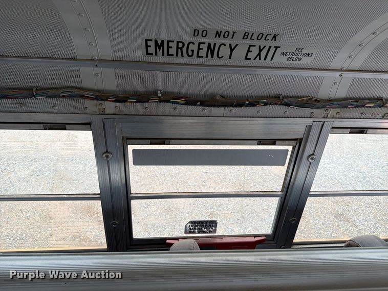 image for item FC0007 2004 Blue Bird school bus