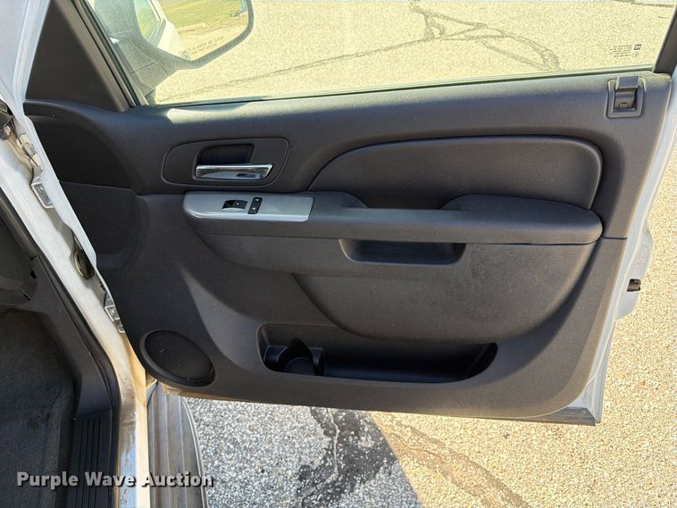 image for item FC0036 2011 Chevrolet Tahoe Police SUV