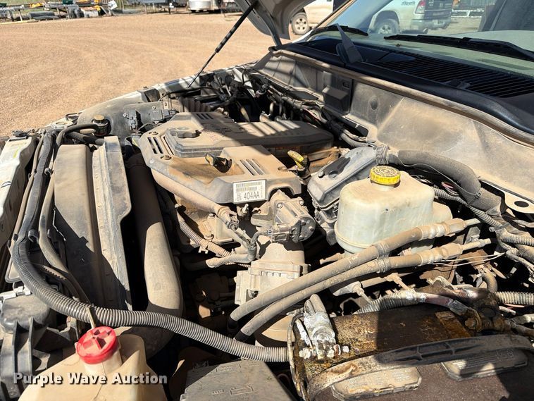 image for item FC0039 2008 Dodge Ram 5500HD bucket truck