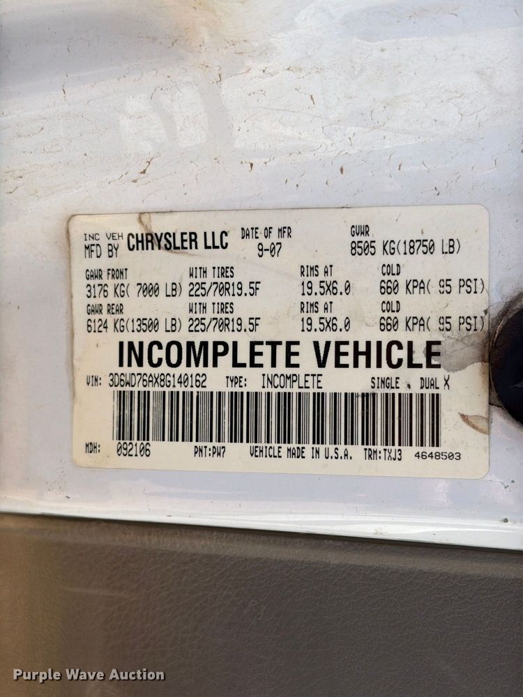 image for item FC0039 2008 Dodge Ram 5500HD bucket truck