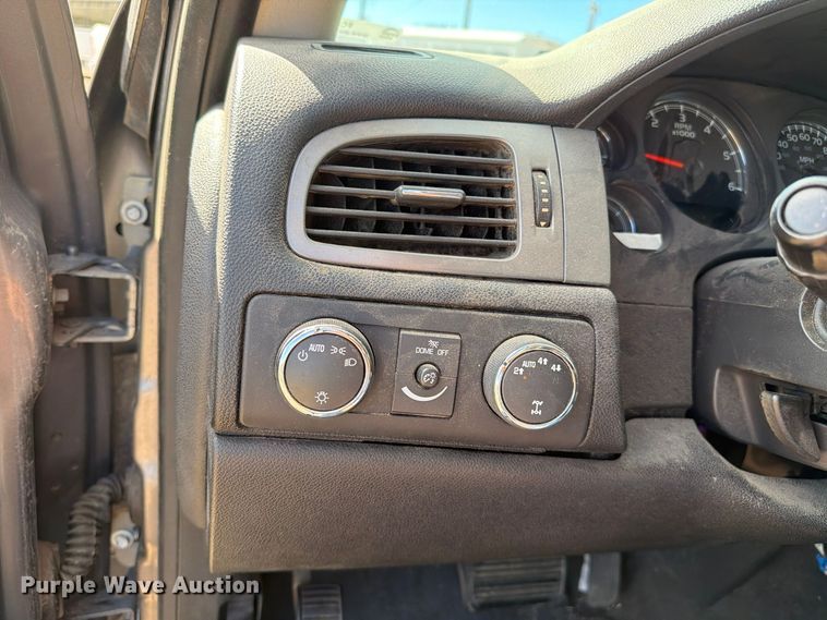 image for item FC0042 2012 Chevrolet Tahoe Police SUV