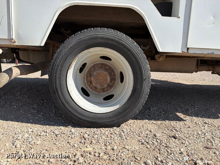 image for item FC0043 2007 Ford F450 Super Duty XL bucket truck