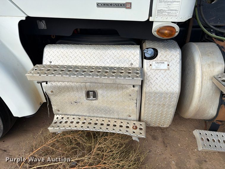 image for item FC0045 2013 Freightliner Coronado semi truck