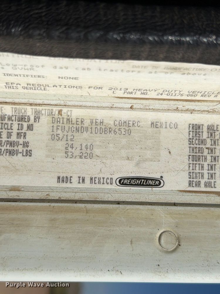 image for item FC0045 2013 Freightliner Coronado semi truck