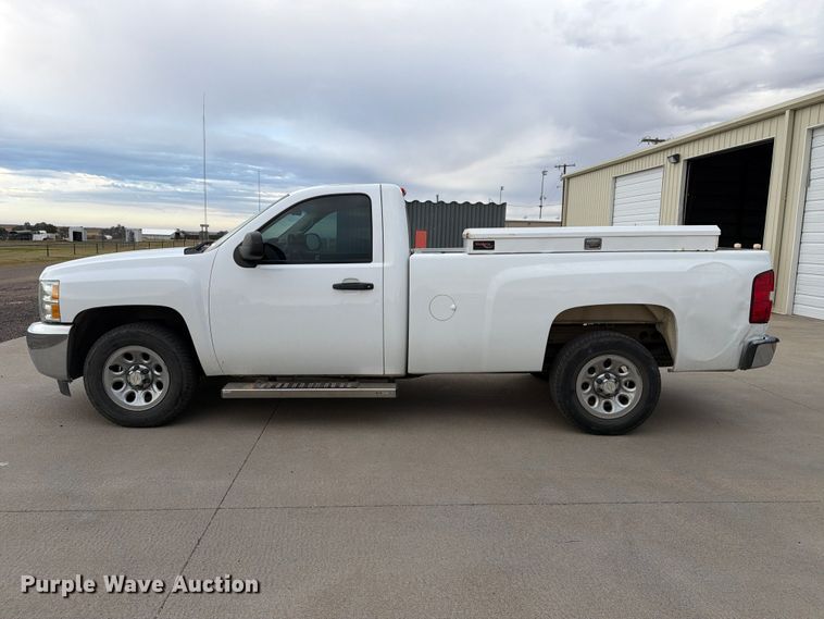 image for item FC0046 2012 Chevrolet Silverado 1500 pickup truck