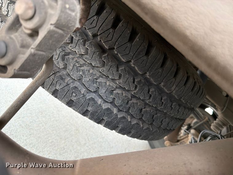 image for item FC0046 2012 Chevrolet Silverado 1500 pickup truck