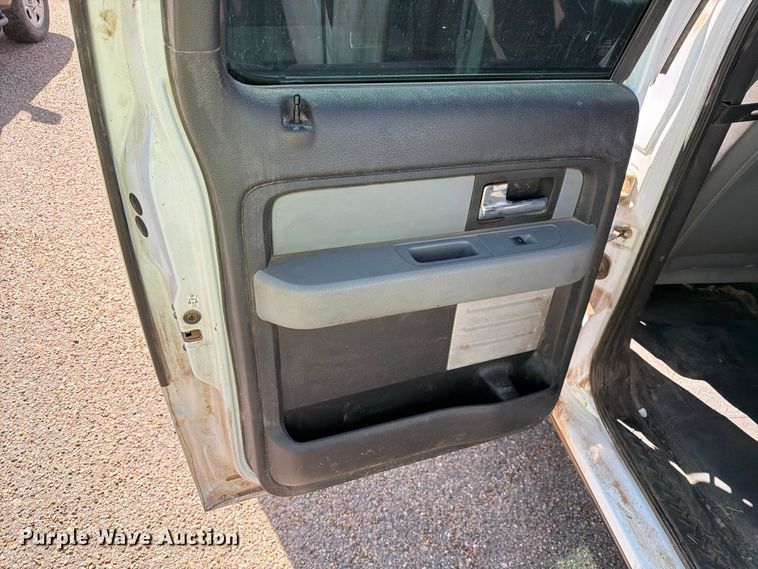 image for item FC0050 2014 Ford F150 Crew Cab pickup truck