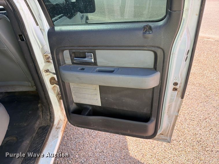 image for item FC0050 2014 Ford F150 Crew Cab pickup truck