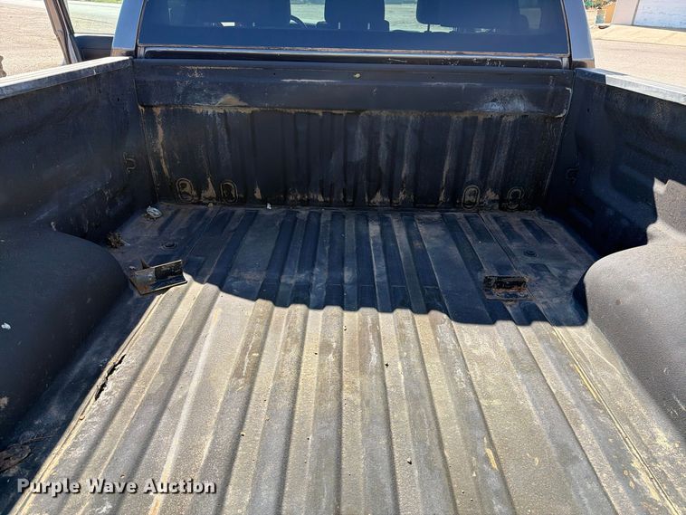 image for item FC0051 2011 Toyota Tundra Ext. Cab pickup truck