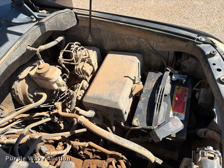 image for item FC0051 2011 Toyota Tundra Ext. Cab pickup truck