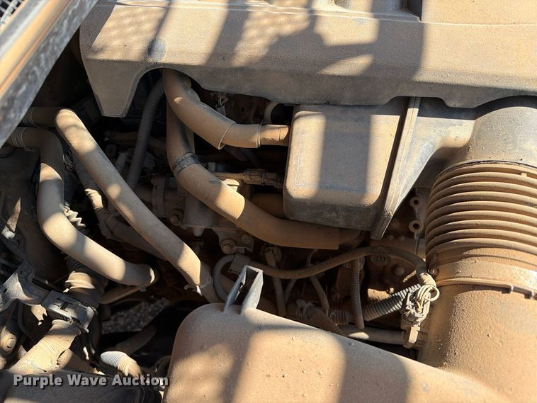 image for item FC0051 2011 Toyota Tundra Ext. Cab pickup truck