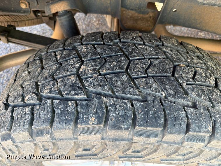 image for item FC0051 2011 Toyota Tundra Ext. Cab pickup truck