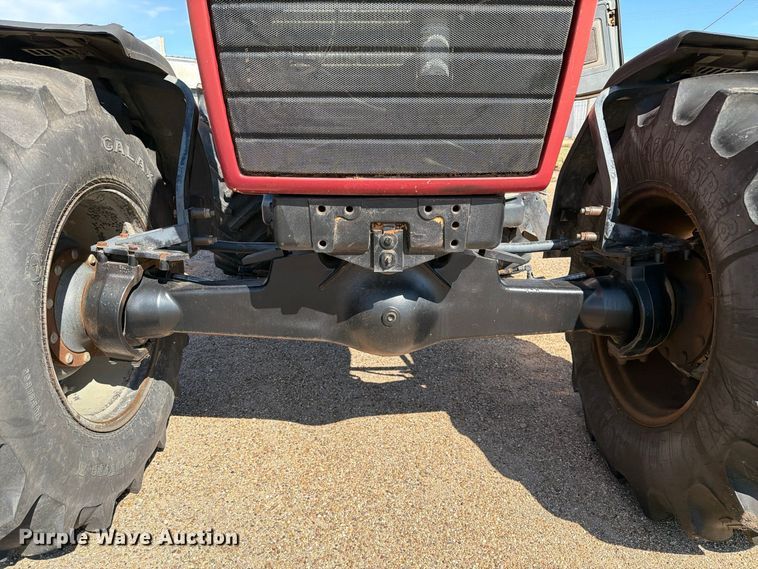 image for item FC0052 1990 Case International 7120 MFWD tractor