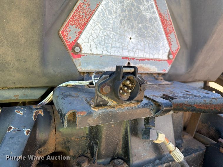 image for item FC0052 1990 Case International 7120 MFWD tractor