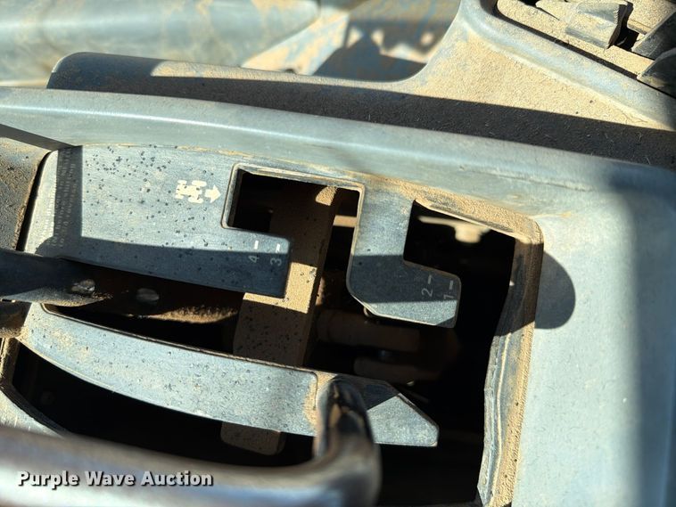 image for item FC0052 1990 Case International 7120 MFWD tractor