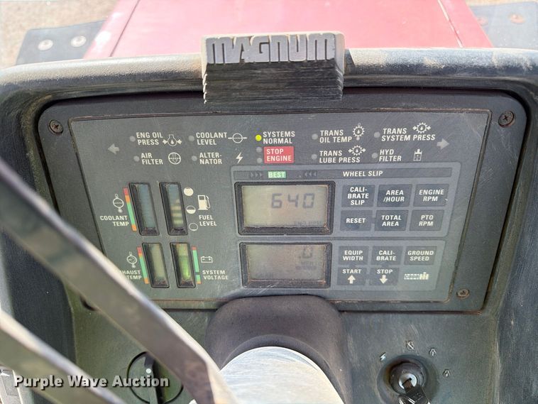 image for item FC0052 1990 Case International 7120 MFWD tractor