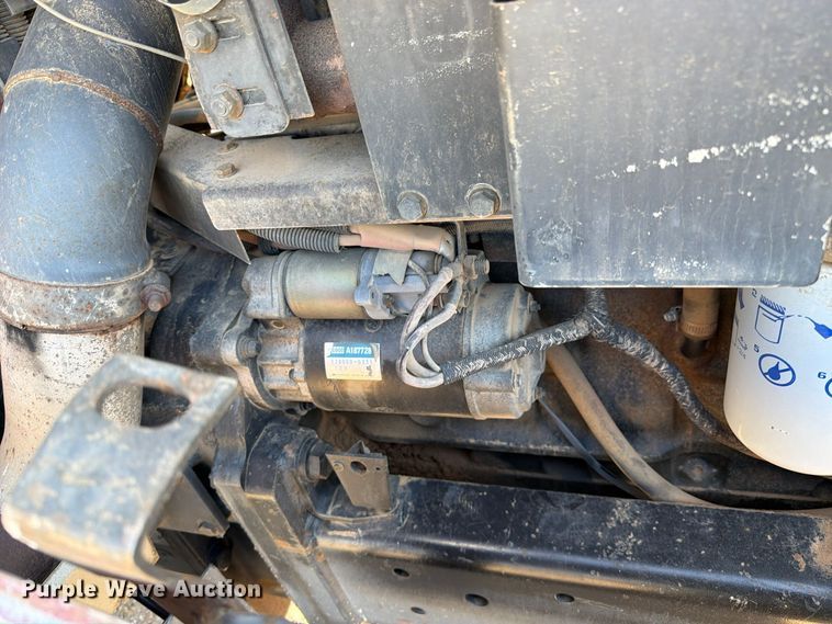 image for item FC0052 1990 Case International 7120 MFWD tractor