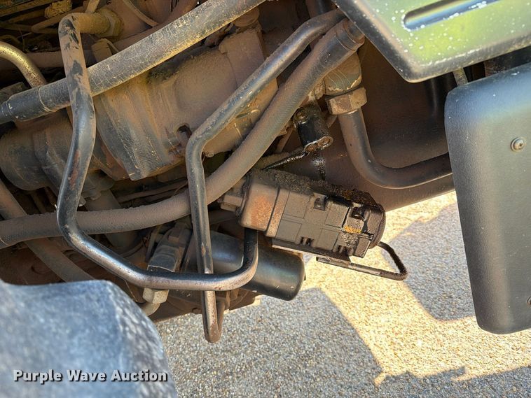 image for item FC0052 1990 Case International 7120 MFWD tractor