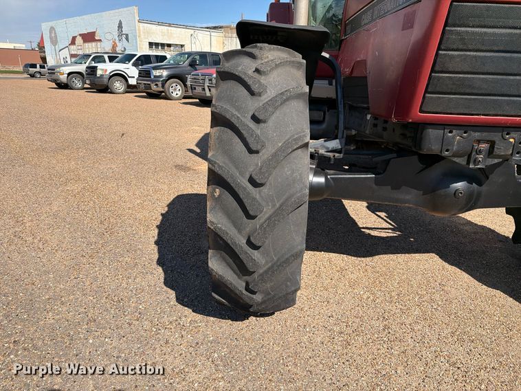 image for item FC0052 1990 Case International 7120 MFWD tractor