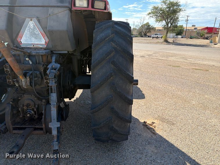 image for item FC0052 1990 Case International 7120 MFWD tractor