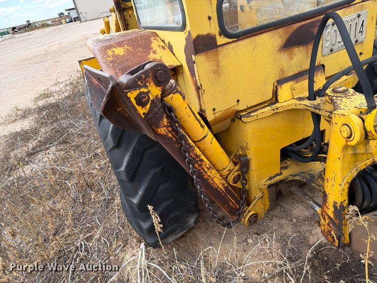 image for item FC0054 Case 580 backhoe
