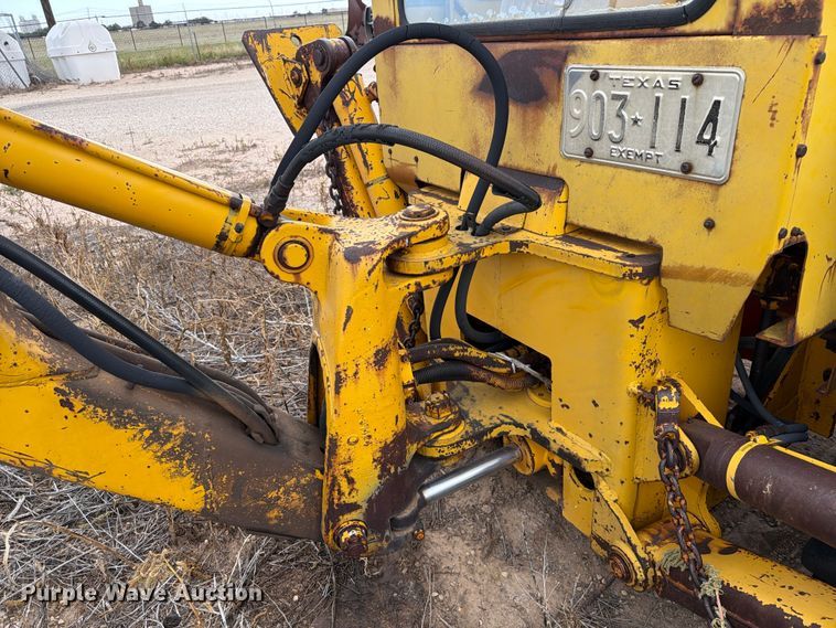 image for item FC0054 Case 580 backhoe