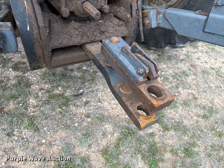 image for item FC0056 1989 Case International 7120 tractor