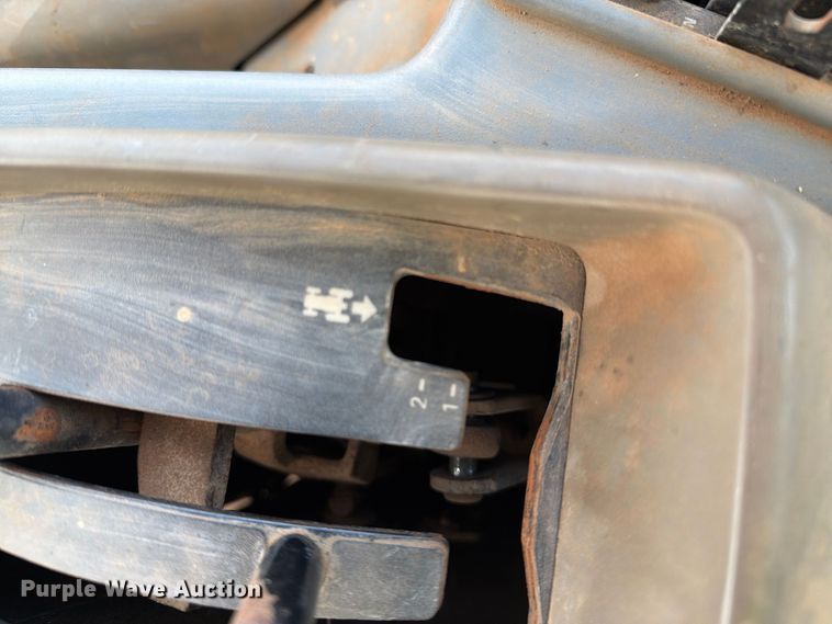image for item FC0056 1989 Case International 7120 tractor