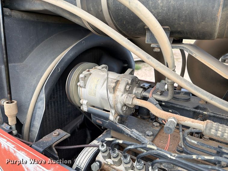 image for item FC0056 1989 Case International 7120 tractor