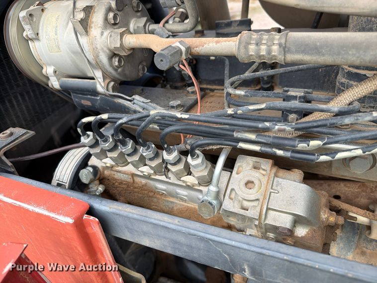 image for item FC0056 1989 Case International 7120 tractor