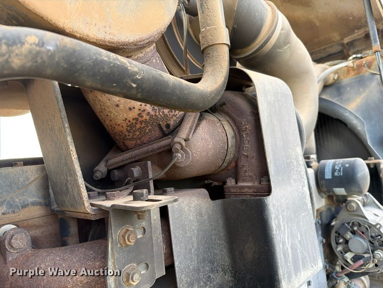 image for item FC0056 1989 Case International 7120 tractor