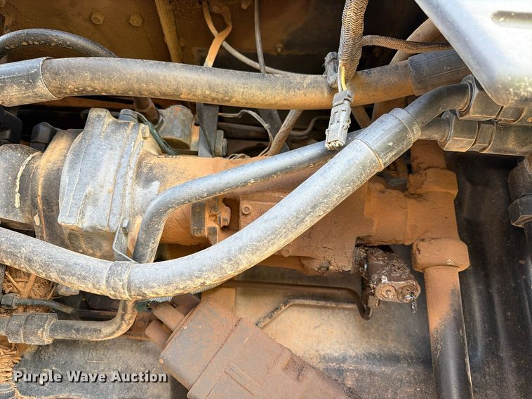 image for item FC0056 1989 Case International 7120 tractor