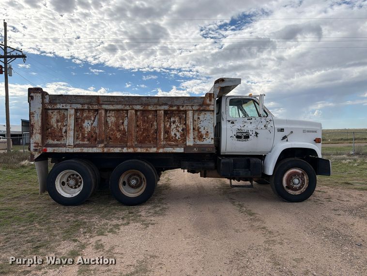 image for item FC0057 1985 Chevrolet Kodiak 70 dump truck
