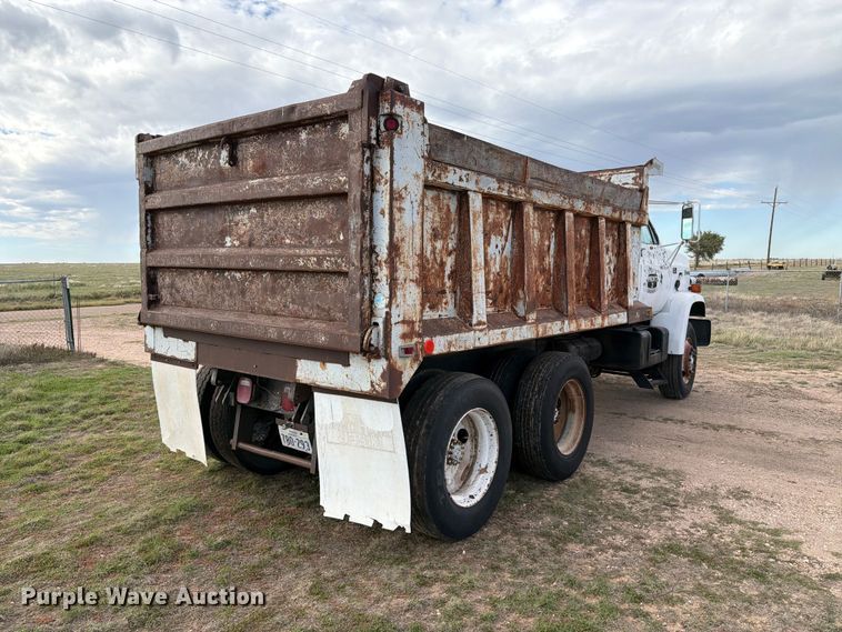 image for item FC0057 1985 Chevrolet Kodiak 70 dump truck