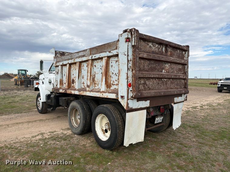 image for item FC0057 1985 Chevrolet Kodiak 70 dump truck