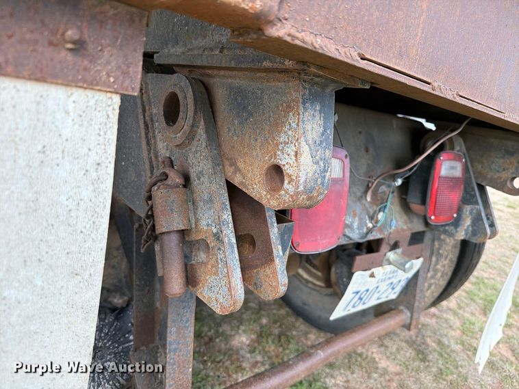 image for item FC0057 1985 Chevrolet Kodiak 70 dump truck