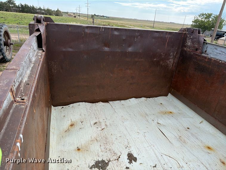 image for item FC0057 1985 Chevrolet Kodiak 70 dump truck