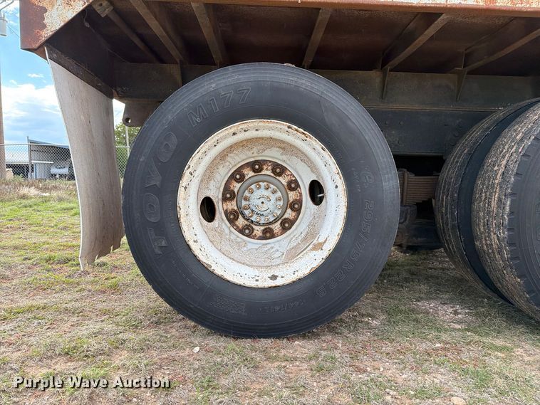 image for item FC0057 1985 Chevrolet Kodiak 70 dump truck