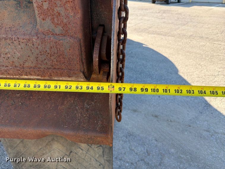 image for item FC3422 2001 International 4700 dump truck
