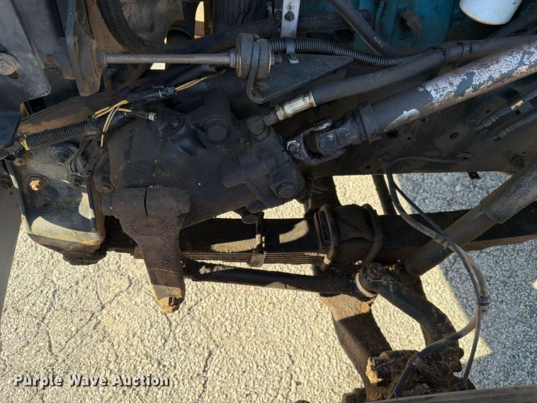 image for item FC3422 2001 International 4700 dump truck