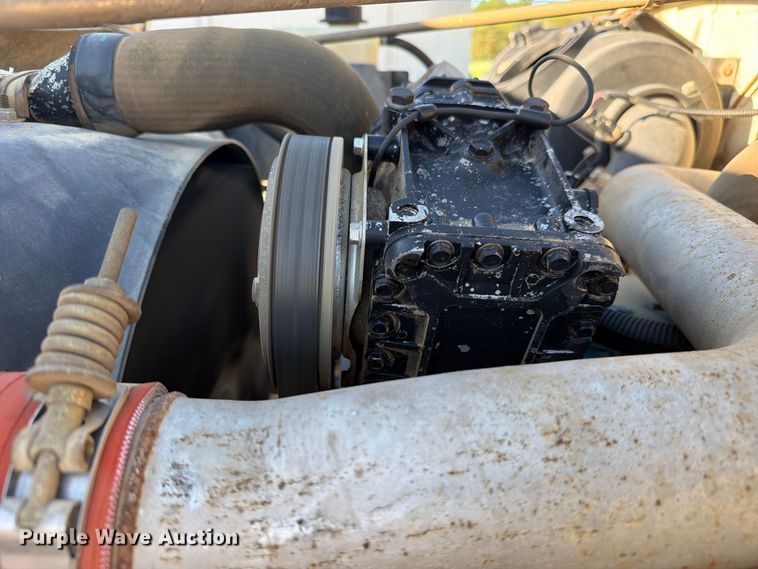 image for item FC3422 2001 International 4700 dump truck