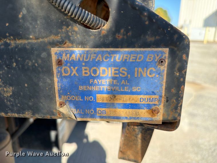image for item FC3423 2001 International F4900 dump truck