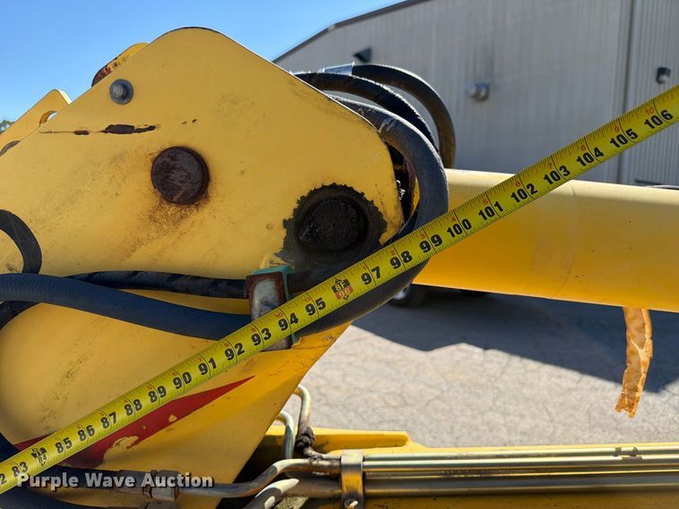 image for item FC3424 2001 New Holland LB90 backhoe
