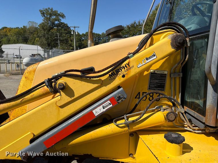 image for item FC3424 2001 New Holland LB90 backhoe