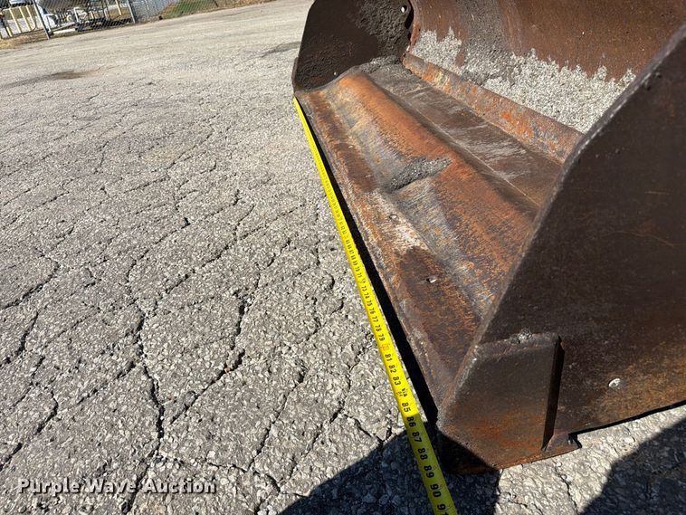 image for item FC3424 2001 New Holland LB90 backhoe