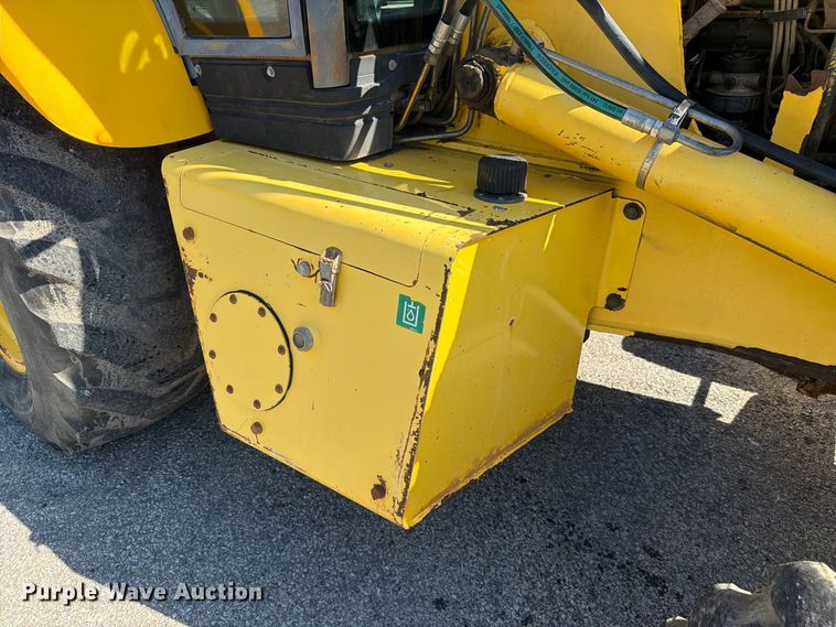 image for item FC3424 2001 New Holland LB90 backhoe